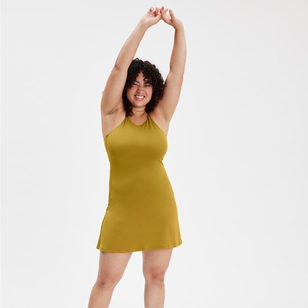GIRLFRIEND COLLECTIVE Noamie Workout Dress In Saturn